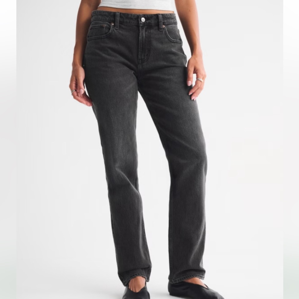 Abercrombie & Fitch 90s Straight Leg Mid Rise Jeans Black Wash